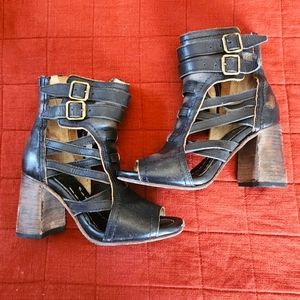 Freebird Tiara Shoes, Size 7
